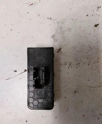 Citroen C3 Electric window control switch 98148907ZD 30171038