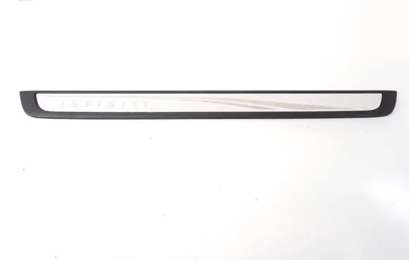 Infiniti Q30 Front sill trim cover 769B05DA0A
