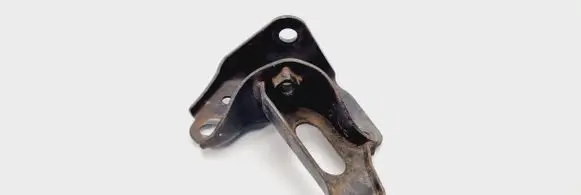 Lexus RX 330 - 350 - 400H Engine mounting bracket