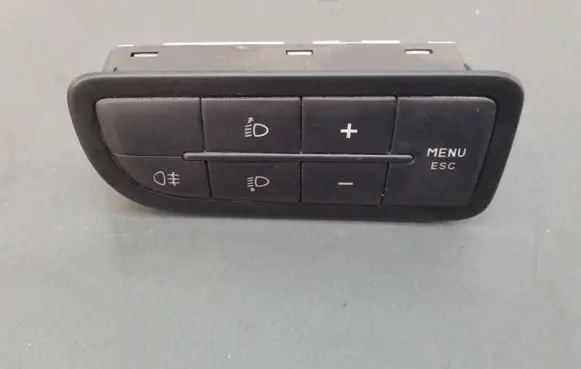 Fiat Linea Headlight level height control switch