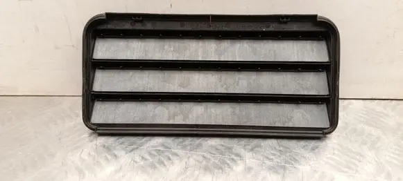 Tesla Model Y Quarter panel pressure vent 109875100C
