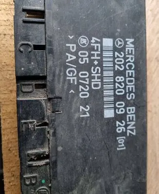 Mercedes-Benz C W202 Comfort/convenience module 2028200926 05072021