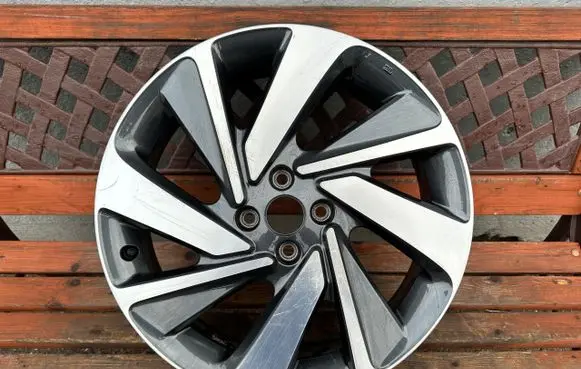 Toyota Aygo AB10 R18 alloy rim 