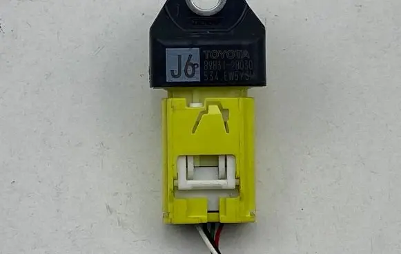 Toyota Prius Prime Airbag deployment crash/impact sensor 8983128030 534EW5Y3H