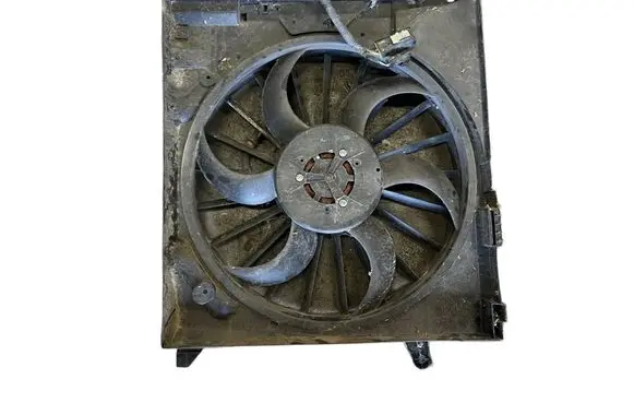 Jaguar XJ X351 Coolant radiator 500032600 0024423400 941006500