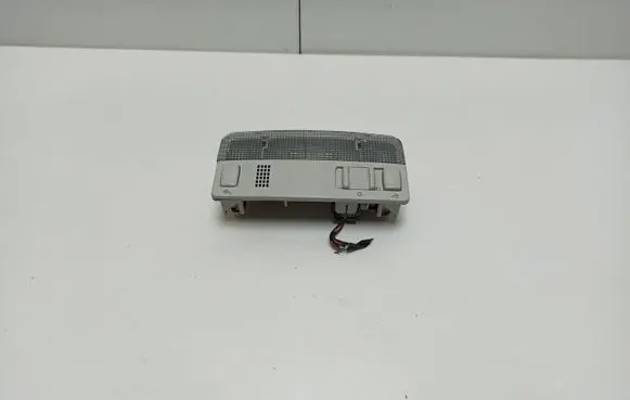 Volkswagen Touran I Front seat light 3B0947105C
