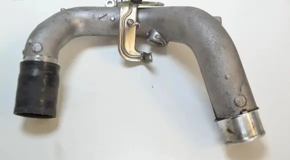 Chevrolet Cruze Intercooler hose/pipe