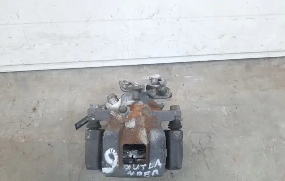 Mitsubishi Outlander Rear brake caliper