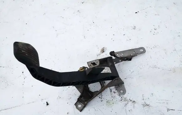 Ford Focus Clutch pedal bv617b633ba bv61-7b633-ba