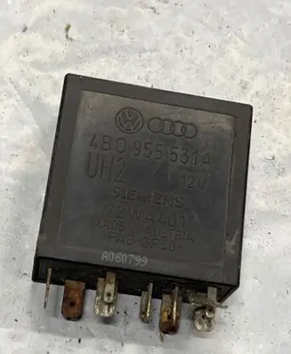 Seat Toledo II (1M) Other relay 4B0955531A