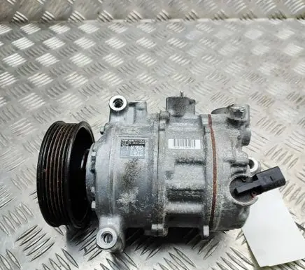 Volkswagen Golf VII Air conditioning (A/C) compressor (pump) 5Q0816803D