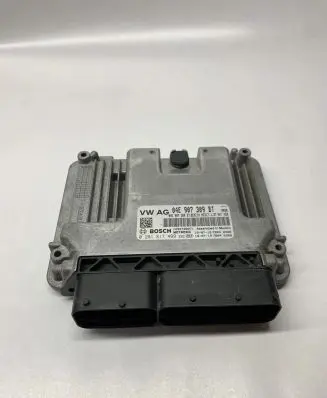 Volkswagen Jetta VII Engine control unit/module 04E907309BT