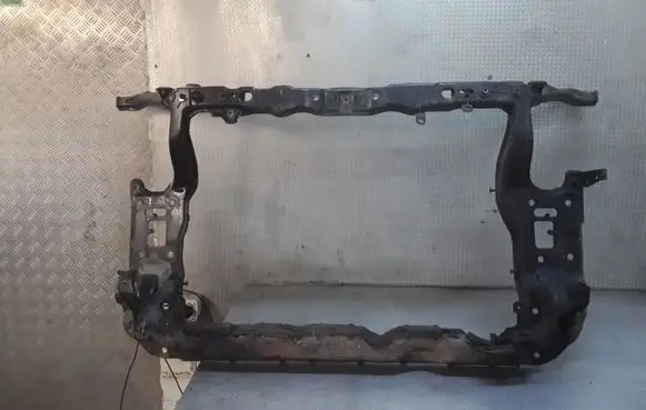 Renault Koleos I Radiator support slam panel