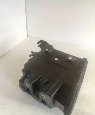 Volvo XC90 Battery box tray 31651454