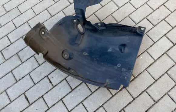 Renault Megane III Front wheel arch liner splash guards 638452549R