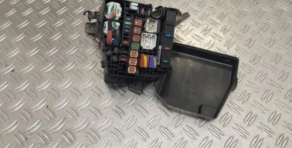 Toyota Yaris Fuse box set