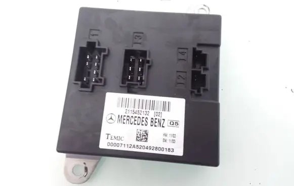Mercedes-Benz E W211 Other control units/modules 2115452132 00007112A520492800183