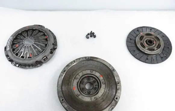 Ford S-MAX Dual mass flywheel BG917550BE AV616477BC CM5G7563TB