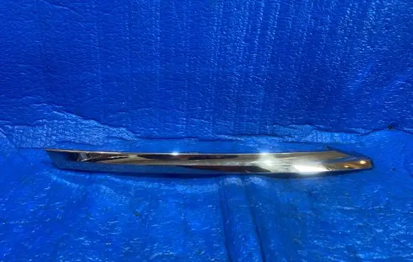 Volvo XC60 Side skirt rear trim 32227906