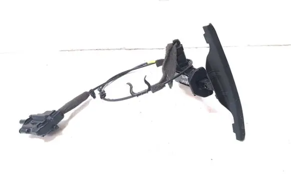 Ford Focus Front door check strap stopper 
