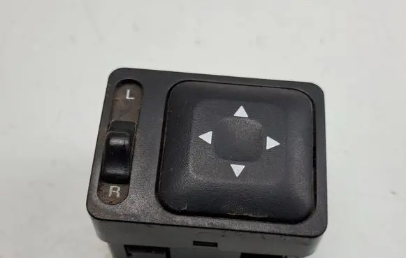 KIA Sportage Wing mirror switch 97819