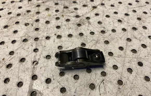 Volkswagen Caddy Valve rocker arm 