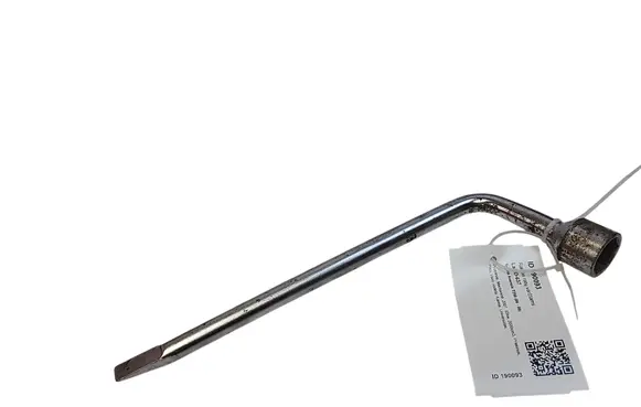Toyota Avensis T250 Wheel nut wrench 