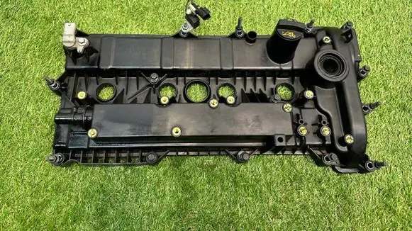 Ford Kuga III Rocker cam cover LX6E6007DA
