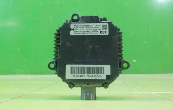 Nissan X-Trail T31 LED ballast control module PRZOD