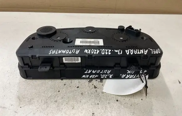 Opel Antara Speedometer (instrument cluster) 3809U130218 95283809