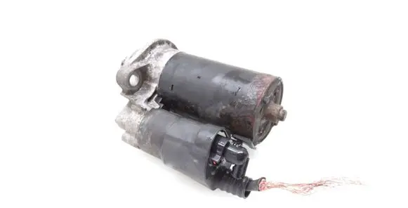 Volkswagen Touran I Starter motor 1005831311