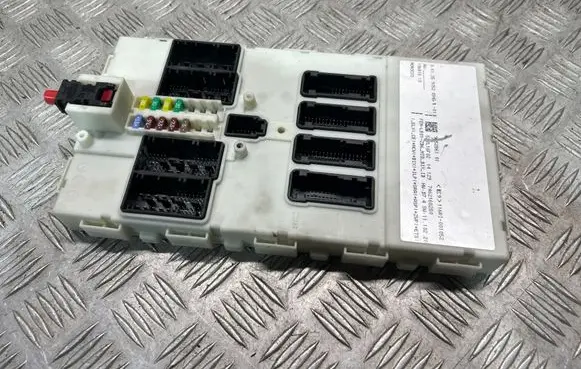 BMW 3 F30 F35 F31 Central body control module 9352861