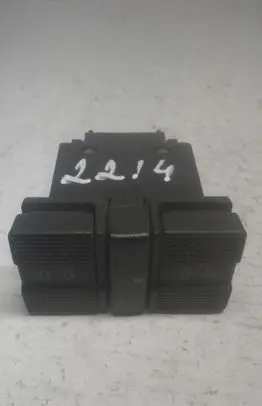 Volkswagen Golf III Electric window control switch 1H0959855A