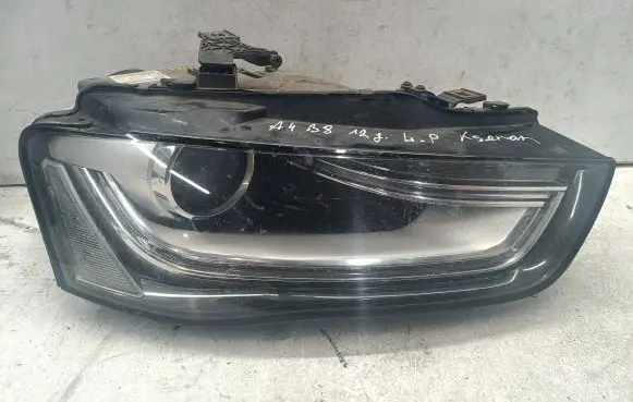 Audi A4 S4 B8 8K Headlight/headlamp 8K0941006A