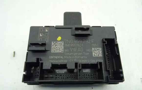 Volkswagen Sharan Door control unit/module 7N0959792F