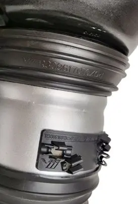 BMW 7 G11 G12 Air suspension front shock absorber 37107915946 37106877560