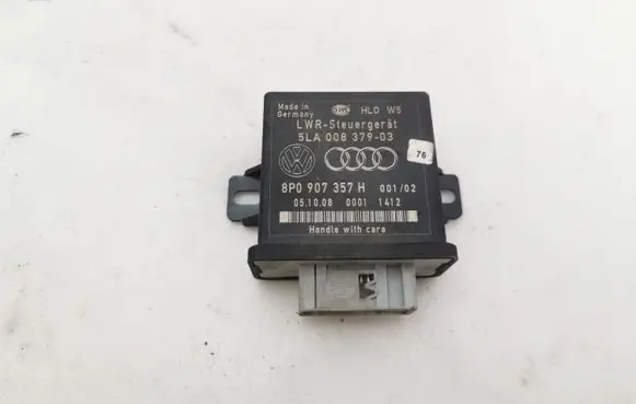 Audi Q7 4L Light module LCM 8P0907357H