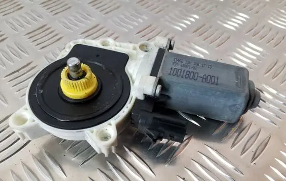 Dodge Nitro Front door window regulator motor 1001800A001