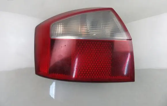 Audi A4 S4 B6 8E 8H Rear/tail lights 8E0945095