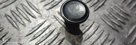 Jeep Grand Cherokee Engine start stop button switch 33370101