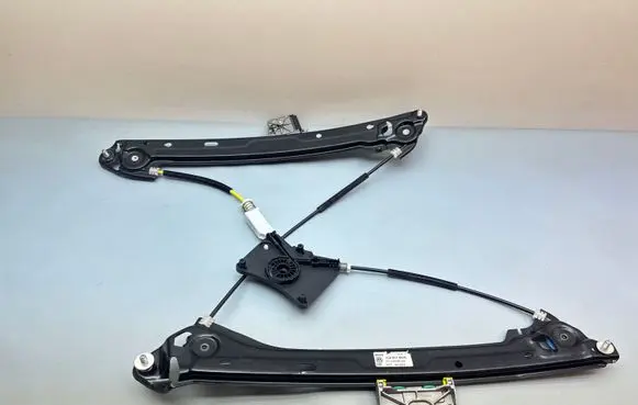 Volkswagen Arteon Shooting Brake Front window lifting mechanism without motor 3G8837462B