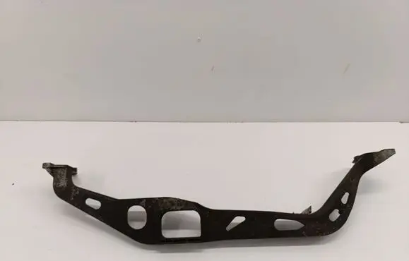 Audi A5 Sportback 8TA Bottom radiator support slam panel 8K0199521Q