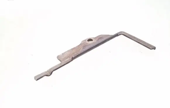 Battery bracket
