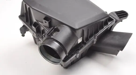Volvo XC40 Air filter box 32336642