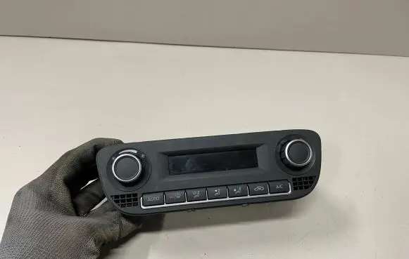 Volkswagen Polo V 6R Climate control unit 6R0907044 6R0907044N