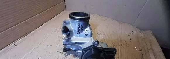 Jaguar XE EGR valve G4D35H273CA