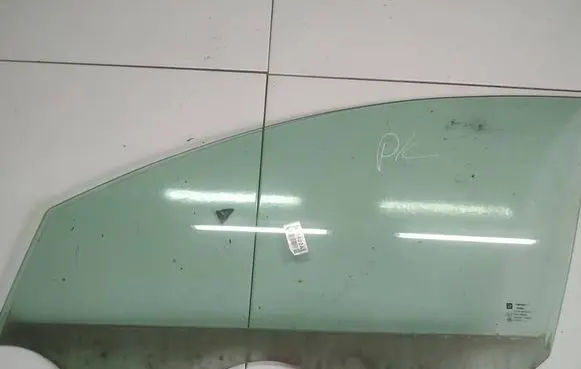 Opel Insignia A Front door window glass four-door AS2
