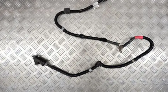 Positive cable (battery)