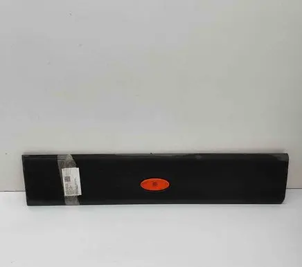 Opel Movano B Rear door trim (molding) 768F30003R