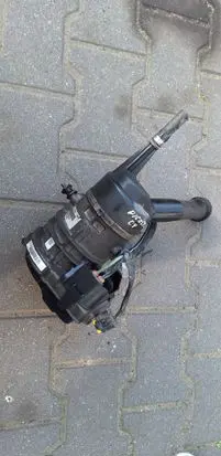 Citroen C4 I Picasso Power steering pump 9684252580 A0013520